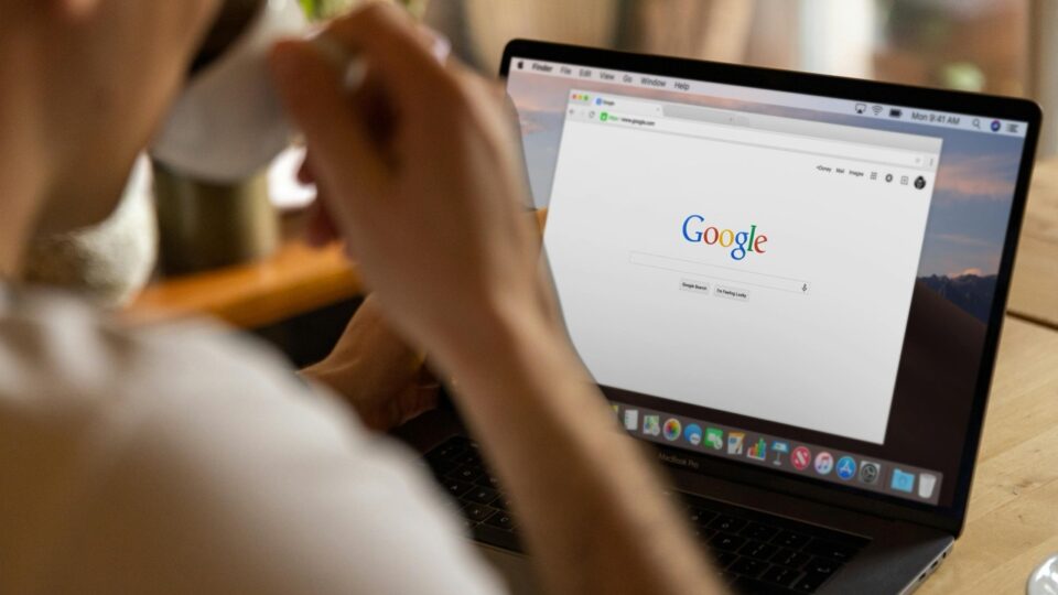 Who are Google’s search engine competitors?